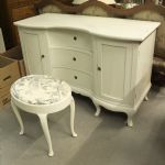 808 9146 DRESSING TABLE